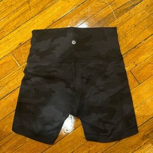 Lululemon Wunder Train Shorts
